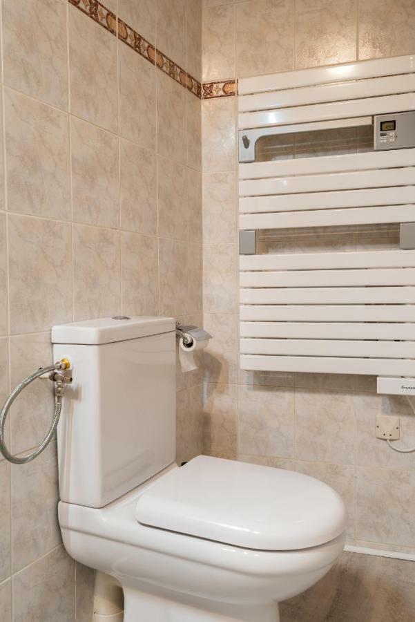 Appartement Coeur De Ville - Wifi - Lave-Seche Linge Pau Exteriér fotografie